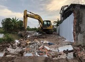 Cà Mau phản bác bài viết đòi 'đánh chìm ốc đảo' chủ tịch tỉnh