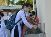 Cà Mau: Nới lỏng giãn cách xã hội, massage, bar vẫn phải chờ