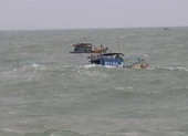 Phát hiện 38 người vượt biển về Việt Nam ăn Tết