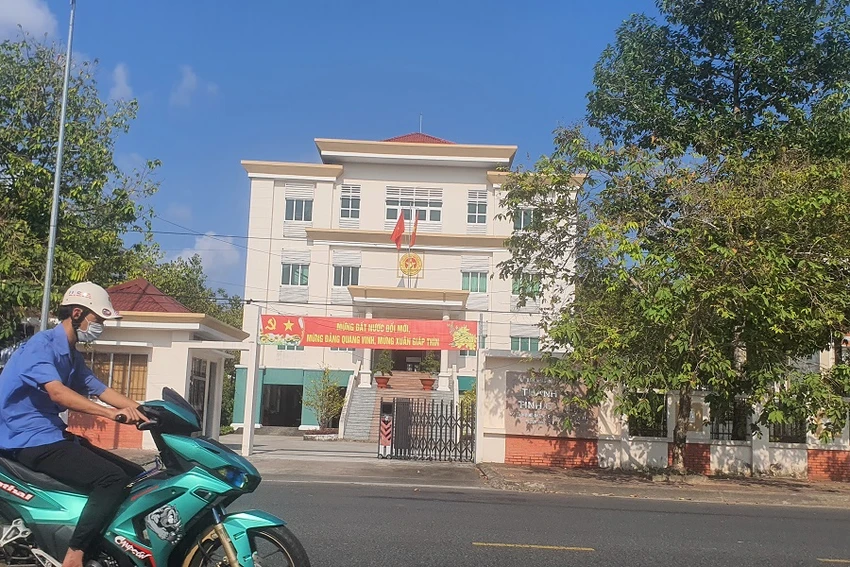 Vụ-người-chống-đoàn-thanh-tra-74-ở-Cà-Mau-2.jpg