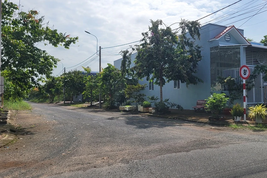 Cấm tải đường 3.jpg