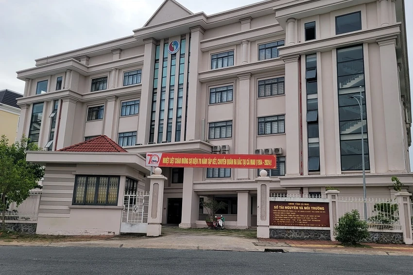 Tỉnh Cà Mau tinh gọn bộ máy chính quyền 1.jpg