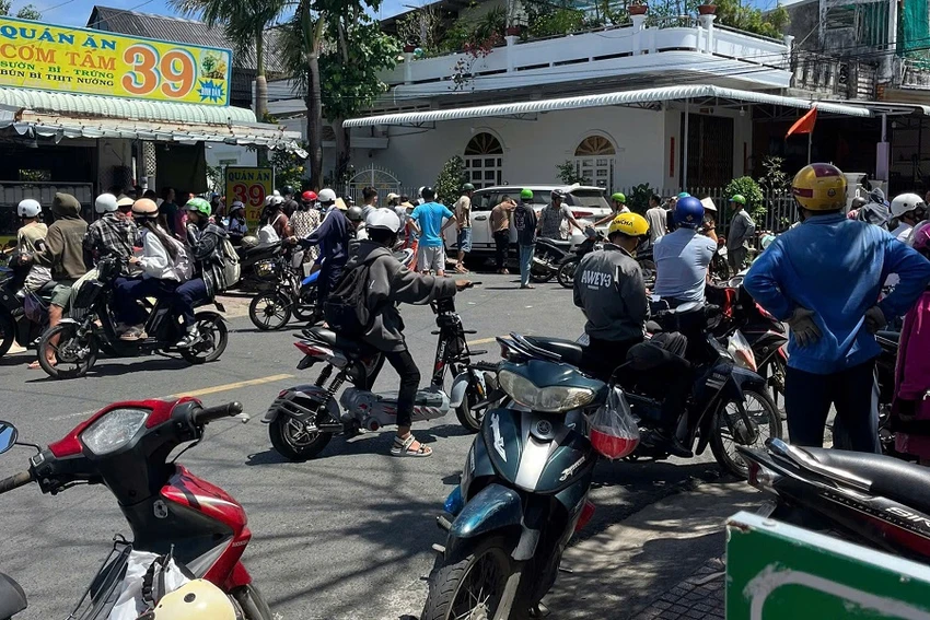 Bắt cóc 2 cô gái ở Cái Nước Cà Mau 1.jpg